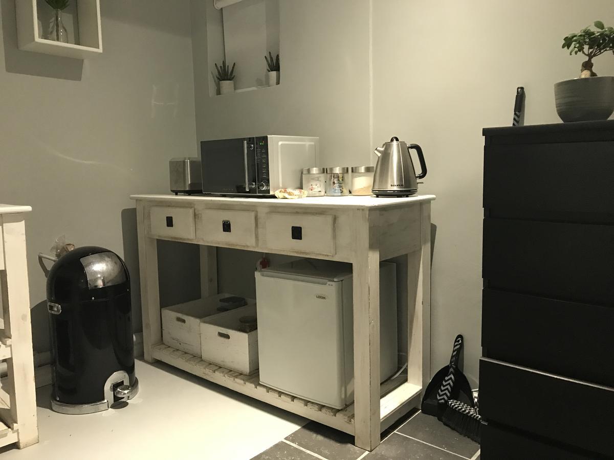 Studio Pool Room Хаут-Бей Экстерьер фото